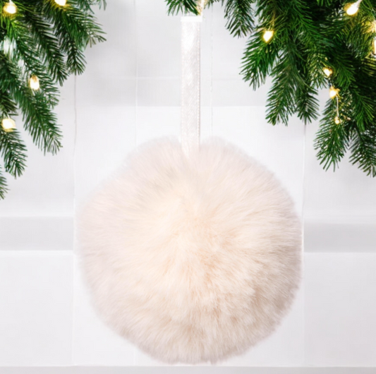 Esfera colgante pompones - 3 cuotas sin interés