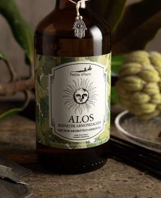 Difusor Alos 250 ml Alquimia de los Sentidos – Detalle con varillas de rattán