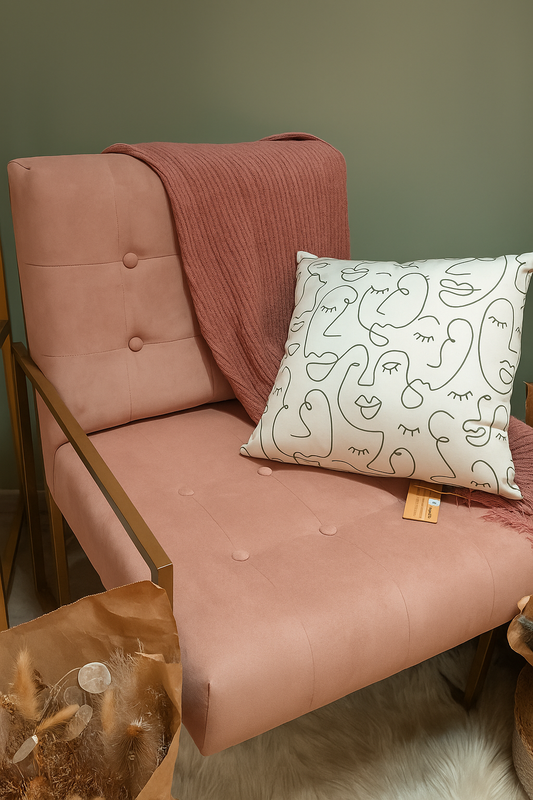 Sillón Clara – diseño compacto con estilo