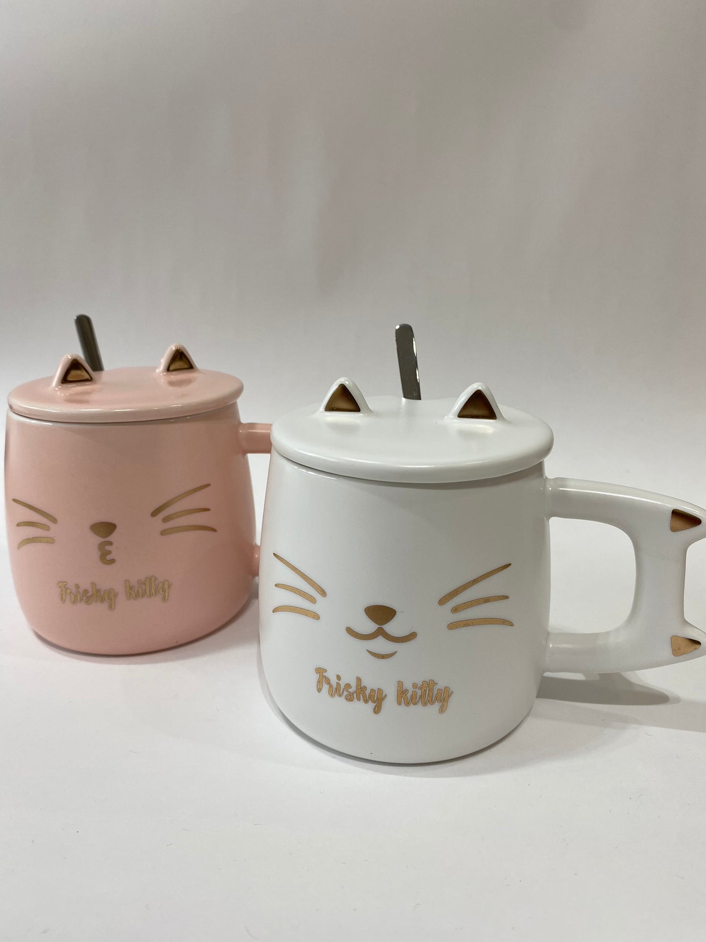 Taza de cerámica Gato con tapa y cuchara – Colores rosa, blanco y celeste - 3 cuotas sin interés