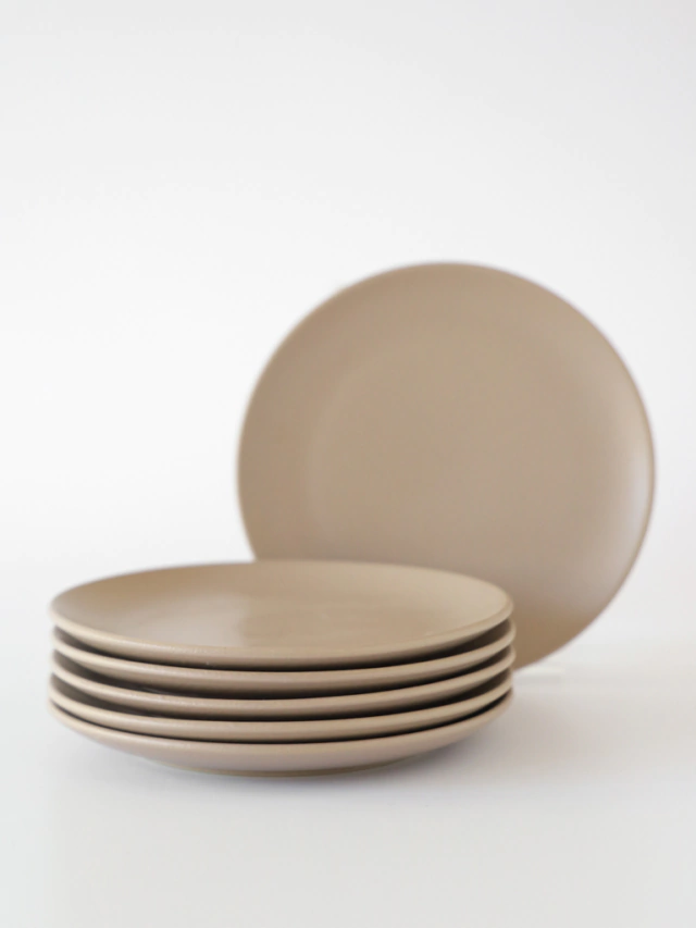 Plato postre coup mahogany color rosa mate con descuento durante el HOTSALE 2025