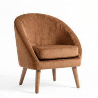 Sillón de un cuerpo Paris color Gamuza en pana antimanchas importada, forma redonda y compacta con apoyabrazos integrados — ideal para un living compacto. Hecho a medida por Tienda de Banquitos.