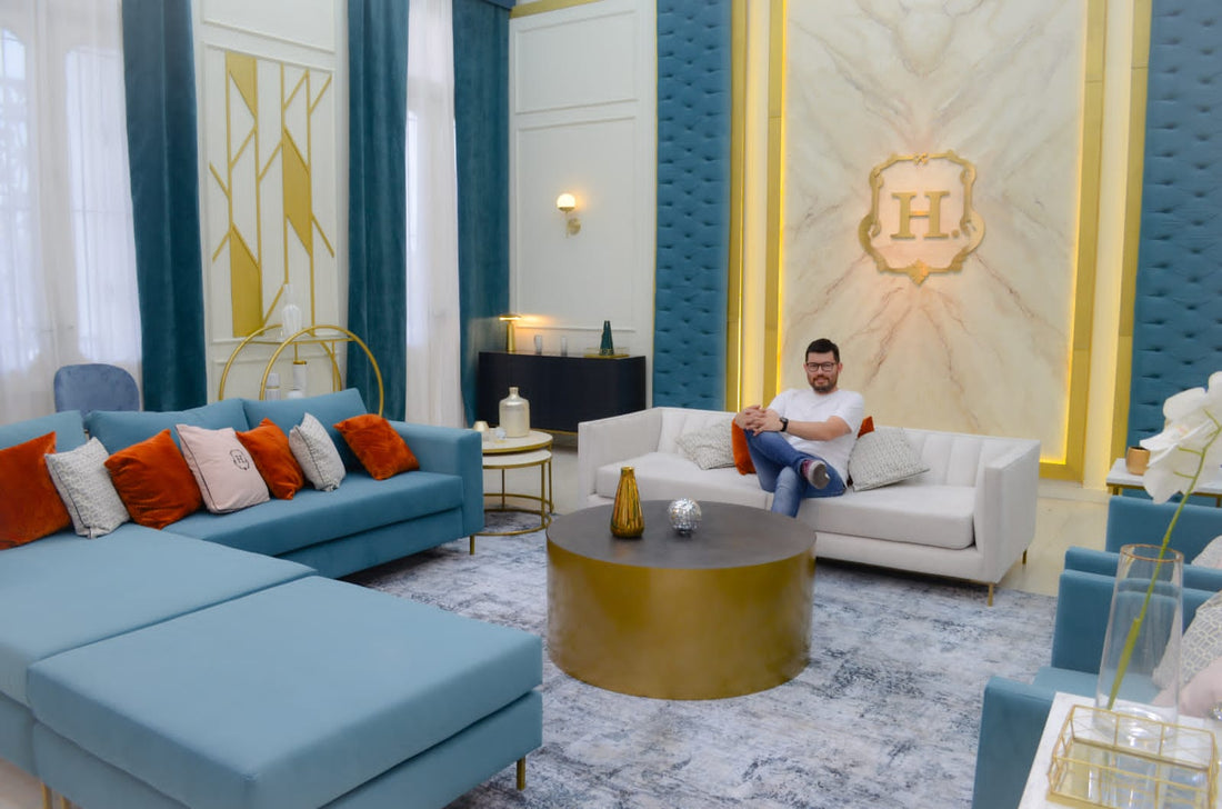 Hotel de los Famosos 2 auspiciado por Tienda de Banquitos