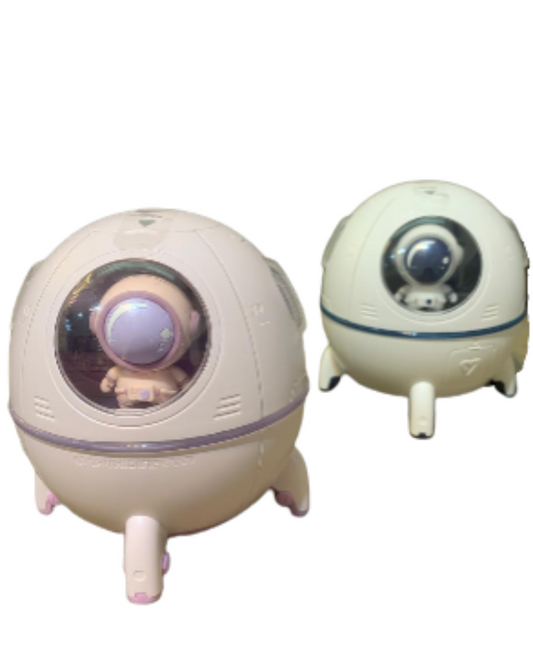 Humidificador Astronauta con luces LED | Diseño espacial divertido- 3 cuotas sin interés