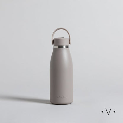 Botella termica de acero inoxidable colo gris descuento durante el HOTSALE2025