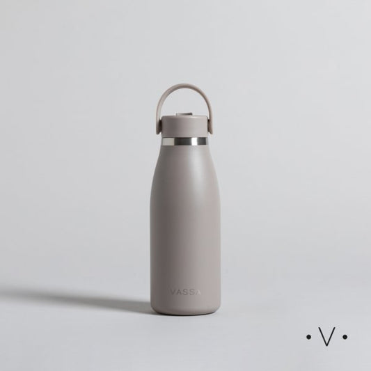 Botella termica de acero inoxidable colo gris descuento durante el HOTSALE2025