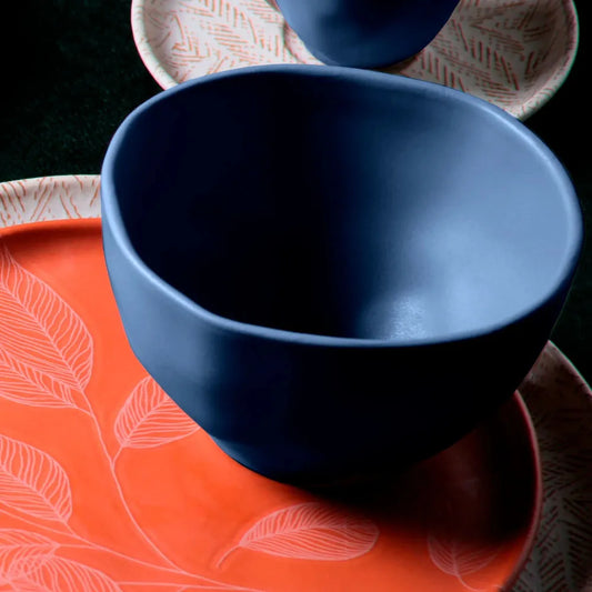 Bowl color azul en ceramica con descuento durante el hotsale 2025