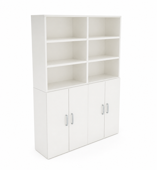 Biblioteca combinada con estantes abiertos y compartimentos cerrados inferiores, ideal para organización y guardado en oficinas.