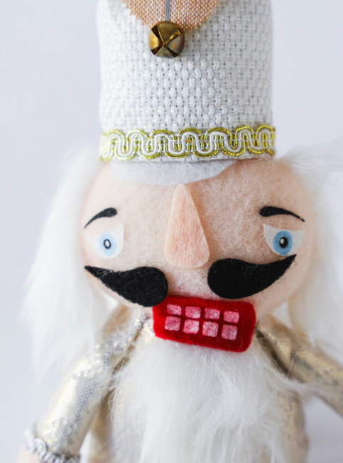 Adorno Colgante Cascanueces - 3 cuotas sin interés