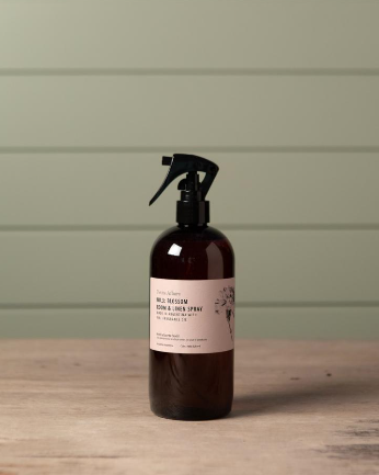 Aromatizador Blossom 500 ml – Spray Textil Exclusivo Tienda de Banquitos en  3 cuotas sin interes