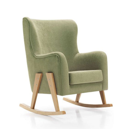 Mecedora tapizada en pana gris con respaldo alto y base de madera curva.