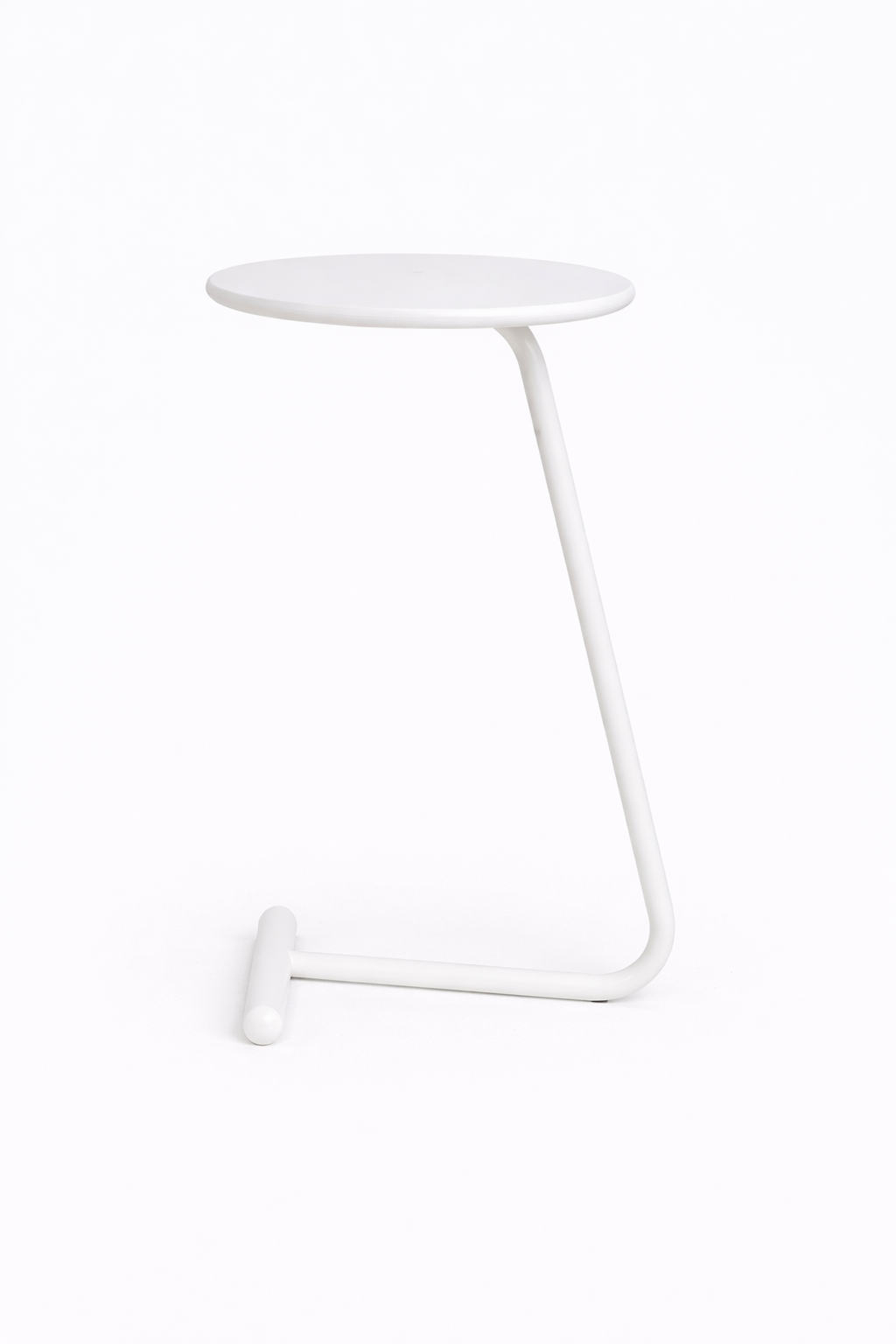 Mesa de arrime Dio blanca con estructura metálica y tapa redonda de diseño minimalista.