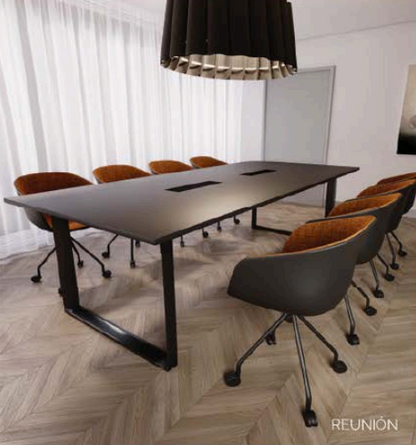 Mesa de oficina línea Zen con tapa amplia y estructura moderna, ideal para reuniones, uso gerencial o puestos operativos en espacios laborales.