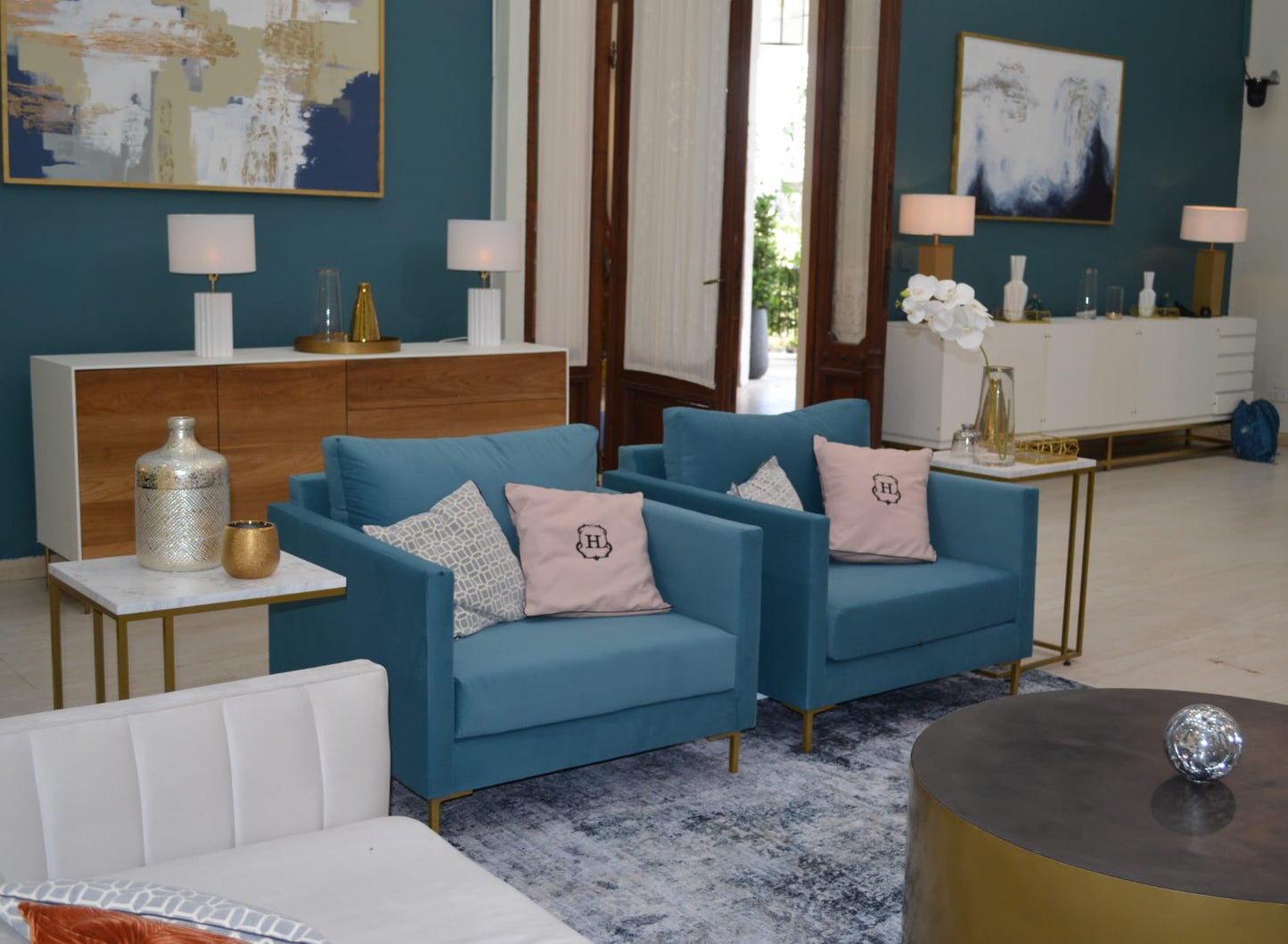 Canal Trece — Hotel de los Famosos 2021 | Tienda de Banquitos