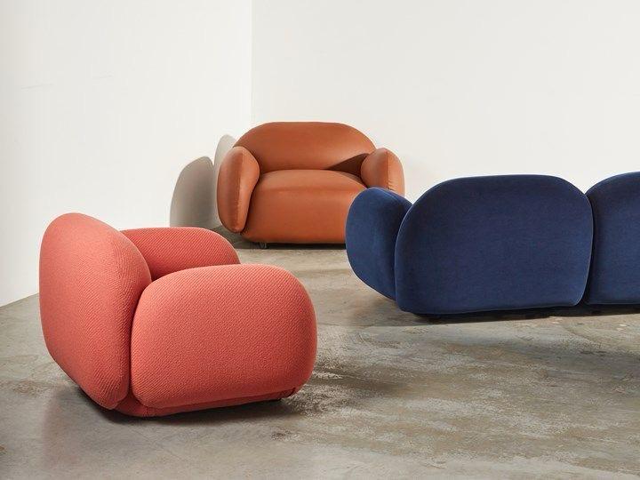 Sofa con curvas, muy comodo y versatil para cada ambiente