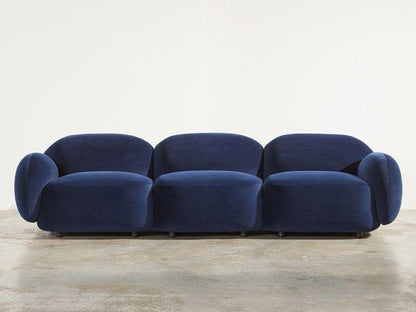 Sofa con curvas, muy comodo y versatil para cada ambiente