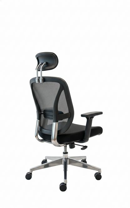 Silla gerencial VERTEBRA con respaldo anatómico de malla, apoyo lumbar, apoyo cervical y base cromada.