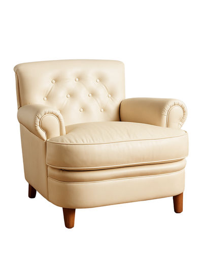Sillón individual tapizado en color crema, con respaldo acolchado decorado con botones capitoné, apoyabrazos redondeados y patas cortas de madera en tono natural.