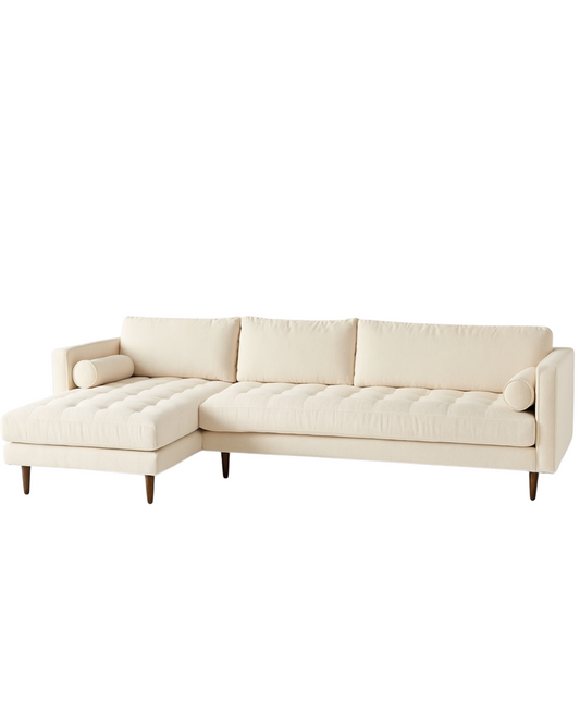 Sillón esquinero tapizado en crudo con apoyabrazos rectos y estructura limpia. Diseño simple y versátil para cualquier ambiente.