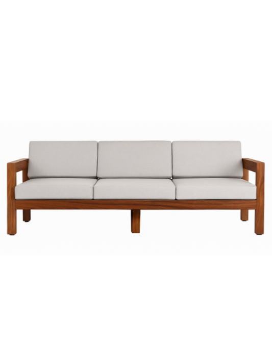 Sofá Verona de Exterior de tres cuerpos tapizado en crema, con estructura de madera tratada para exterior, foto de producto - Tienda de Banquitos