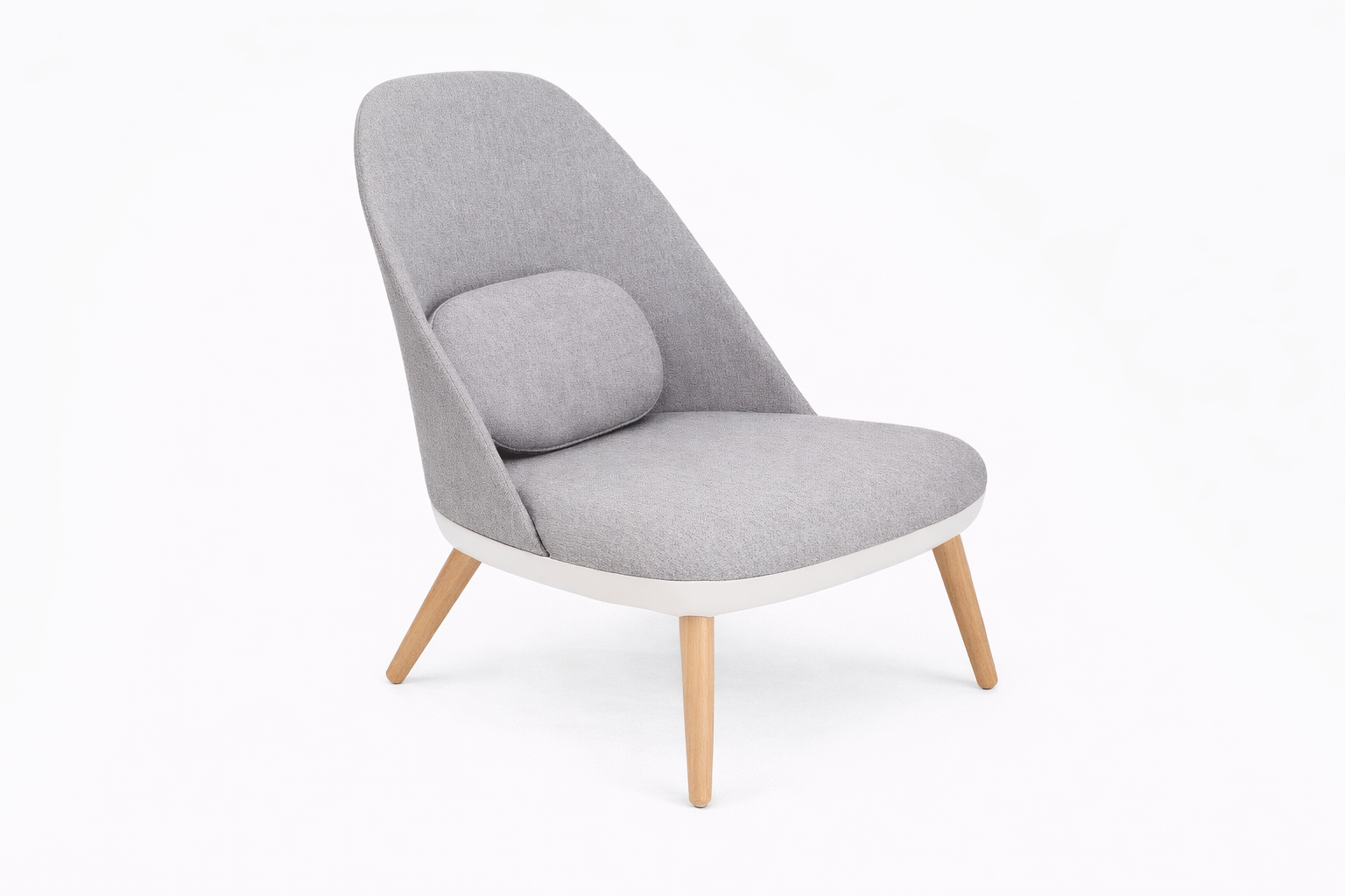 Soft Seating Nest Lounge de diseño envolvente con respaldo alto y patas de madera. Ideal para recepciones, hoteles y espacios modernos.