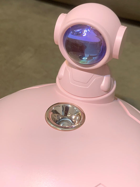 Humidificador astronauta rosa - 6 cuotas sin interés - CYBERMONDAY