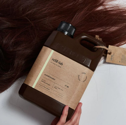 Acondicionador sin sulfatos Relaxing Lavanda Refill Lab 2 litros - Para cabellos normales en Palermo
