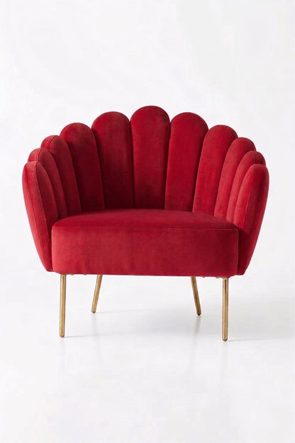 Sillón de un cuerpo Angie color Rojo en pana antimanchas importada, con respaldo de líneas curvas tipo abanico y patas de metal doradas — para un living con onda glamorosa y mucha personalidad. Hecho a medida por Tienda de Banquitos.