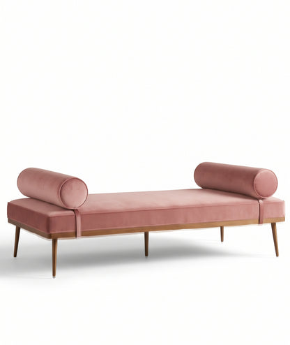 Banqueta Escandinava en pana antimanchas color Rosa, con almohadones cilíndricos y patas de madera, imagen ilustrativa - Tienda de Banquitos