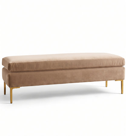Banqueta Unique en pana antimanchas color Latte, con base y asiento en dos niveles y patas doradas, imagen ilustrativa - Tienda de Banquitos