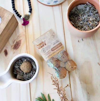 Bombas defumadoras de palo santo Aquí y Ahora – Pack x4