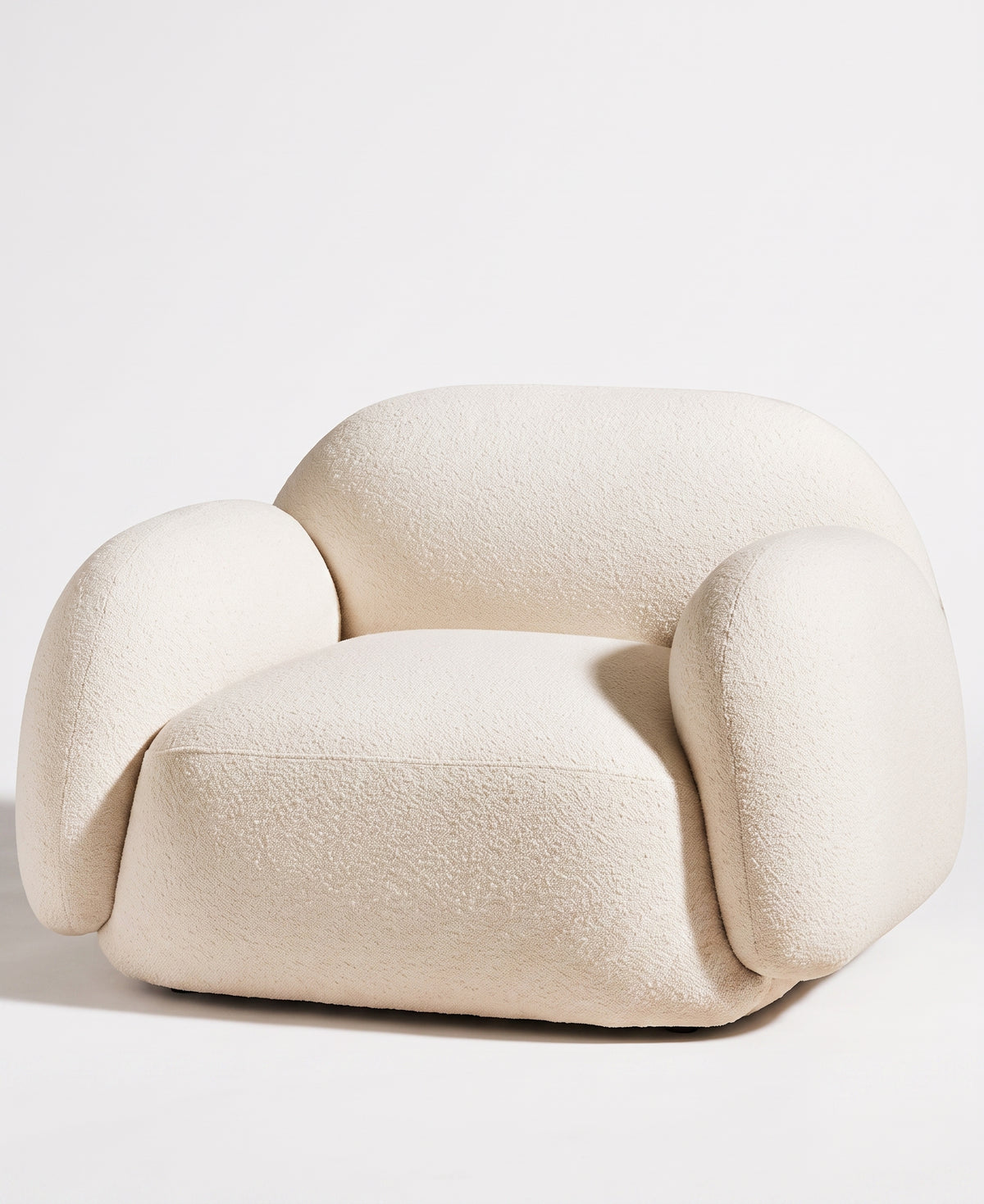Sillón Cabsha de un cuerpo en boucle color Crema, diseño curvo a medida - Tienda de Banquitos