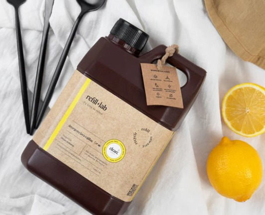 Detergente Refill Lab 2 litros - Fórmula natural concentrada y recargable en Palermo