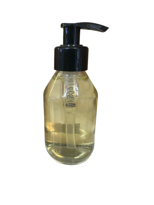 Frasco transparente de Jabón Líquido Refill Lab de 150 ml con válvula negra, sobre fondo blanco