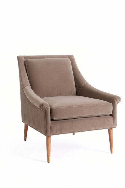 Sillón de un cuerpo Bélgica color Latte en pana antimanchas importada, diseño simple y envolvente — perfecto para un espacio de lectura sereno. Hecho a medida por Tienda de Banquitos.