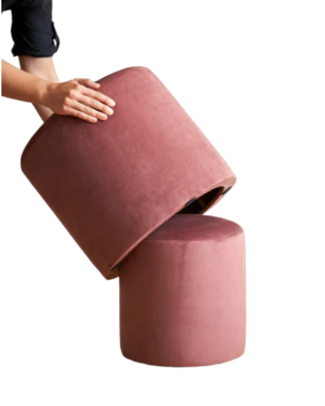 Puff Gemelos en pana rosa viejo: el puff grande de 50 cm se apoya inclinado sobre el chico de 40 cm, sobre fondo blanco