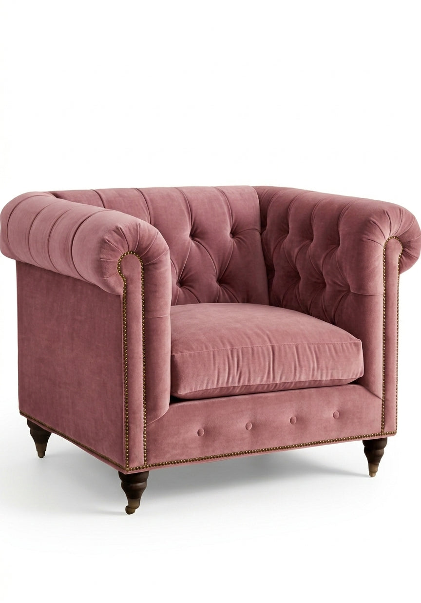 Sillón de un cuerpo Chesterfield color Rosa en pana antimanchas importada, el clásico diseño inglés firme con detalle de tachas — para un living con carácter que dure toda la vida. Hecho a medida por Tienda de Banquitos.