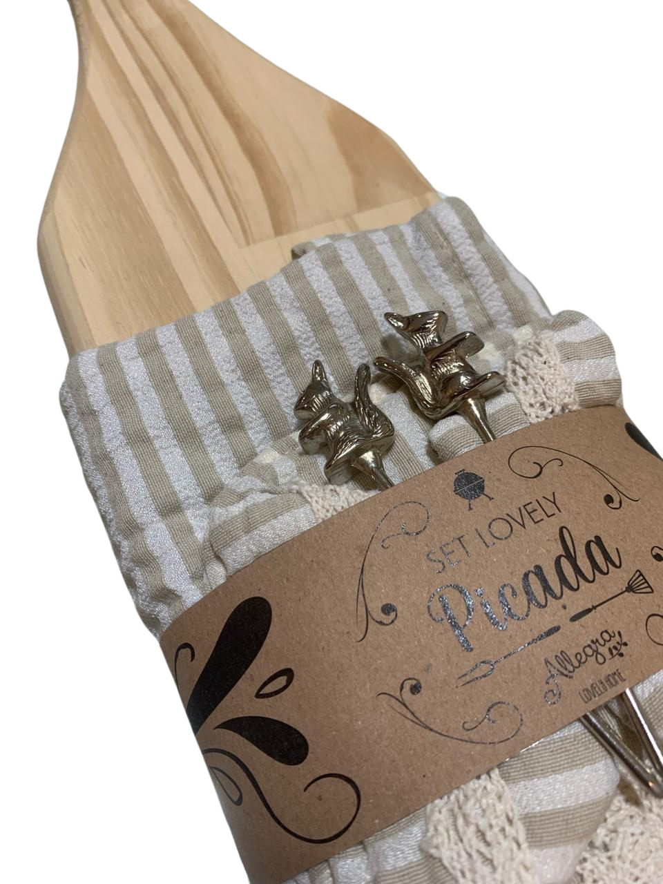 Set picada premium - detalle del caminito y panera incluidos