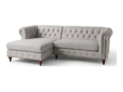 Sillón esquinero Chesterfield tapizado en pana antimanchas color Plata, sofá en L con chaise longue