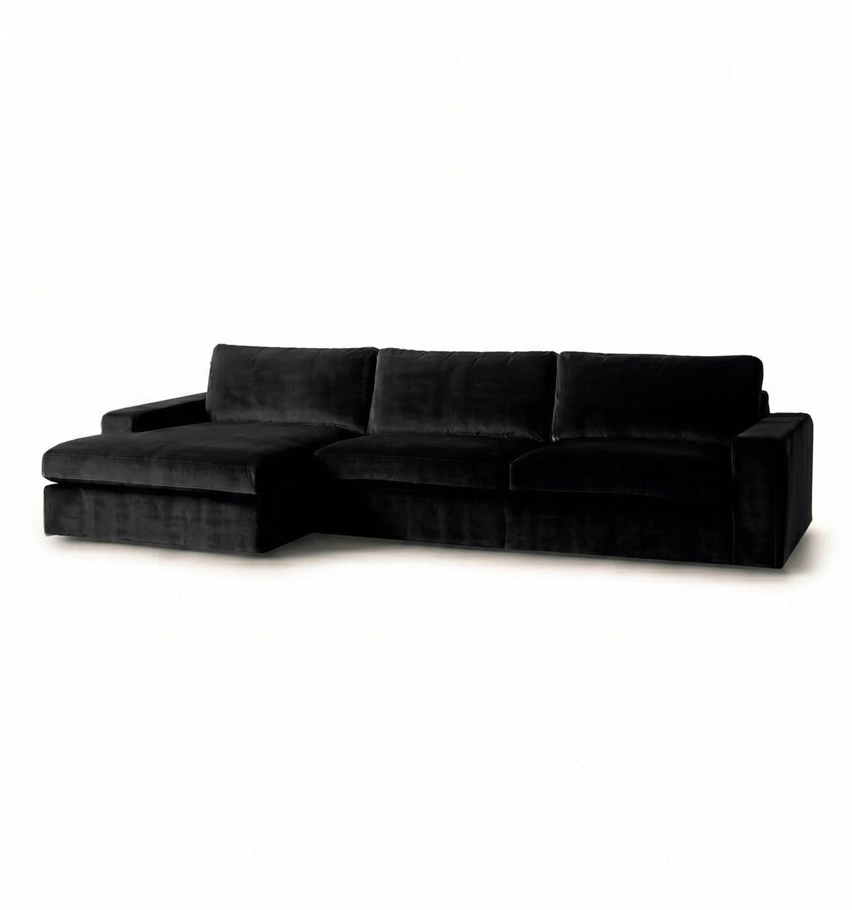 Sillón esquinero Victoria en pana antimanchas Black, forma en L con chaise, brazos rectos y almohadones grandes