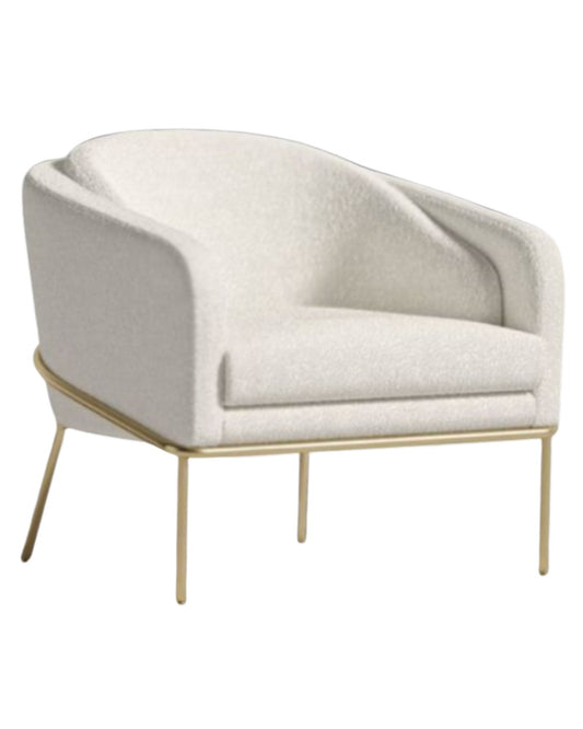 Sillón individual Love Is Blind Argentina en color blanco, tapizado a medida con apoyabrazos integrados y patas de aluminio dorado – Tienda de Banquitos, Palermo