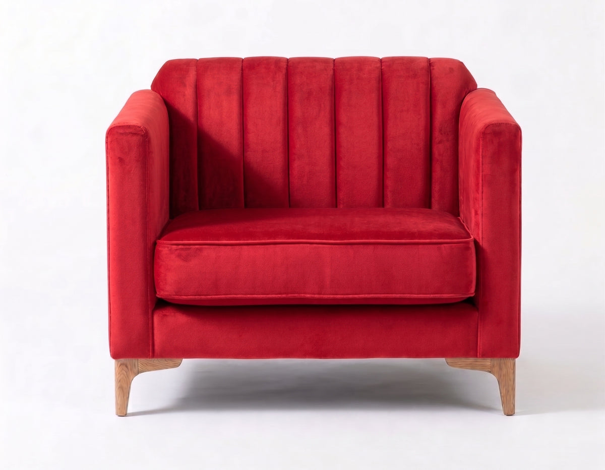 Sillón de un cuerpo Mila color Rojo en pana antimanchas importada, líneas rectas y diseño moderno con patas doradas — ideal para sumar un detalle contemporáneo al living. Hecho a medida por Tienda de Banquitos.