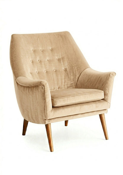 Sillón individual Rivona tapizado en latte, diseño retro con respaldo capitoné y patas de madera – Tienda de Banquitos