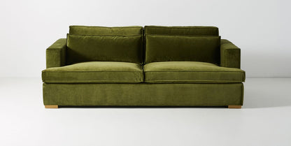 Sofá Richard 2 o 3 cuerpos tapizado en velvet verde oliva, vista frontal - Tienda de Banquitos