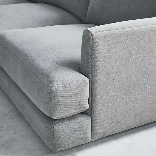 Sillón de dos o tres cuerpos Elton estilo moderno en pana antimancha importada color gris perla 