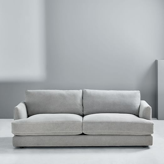 Sillón de dos o tres cuerpos Elton estilo moderno en pana antimancha importada color gris perla 
