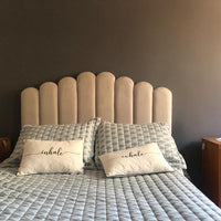 Respaldo de cama Angie paneles redondeados en crema – Tienda de Banquitos