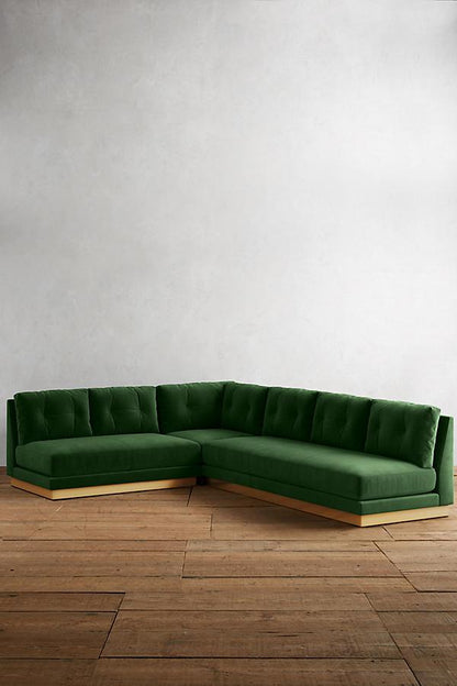Sillon esquinero cardiff colo verde inglés de tienda de banquitos en espacio minimalista