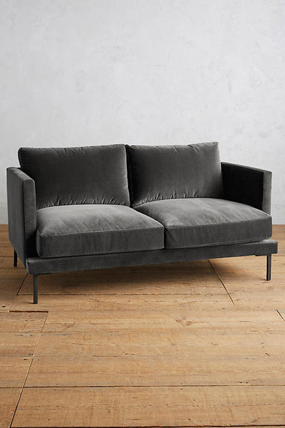 Sillón de dos cuerpos color gris oscuro 