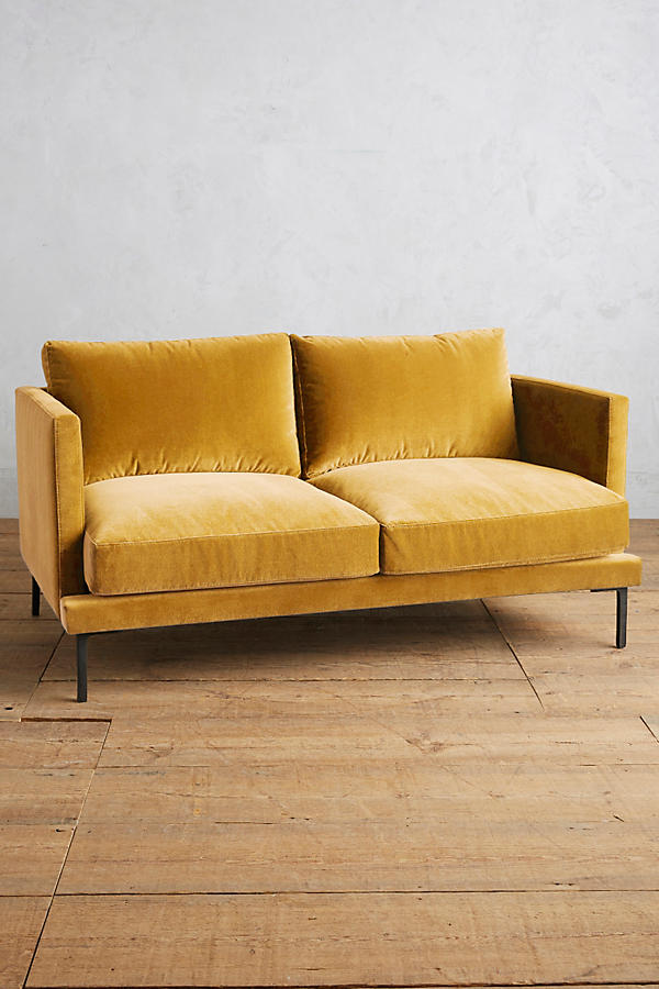 Sillon de dos cuerpos mostaza